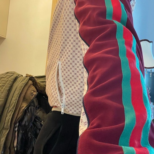 Gucci sweater new, size M, white and beige