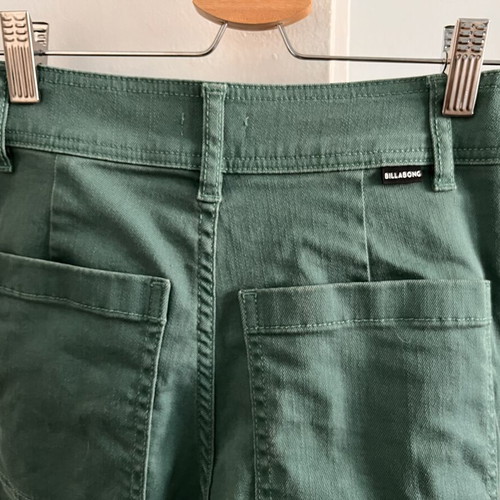 Billabong high-waisted pants size S like new, green