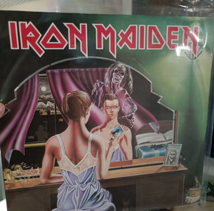 Δίσκος Βινυλίου Iron Maiden зоната на здрача обвивка оригинал 1981