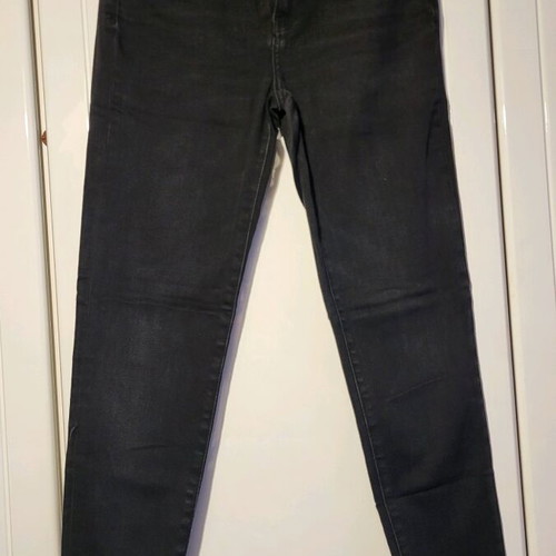 Zara women's black elastic jeans size 36 used
