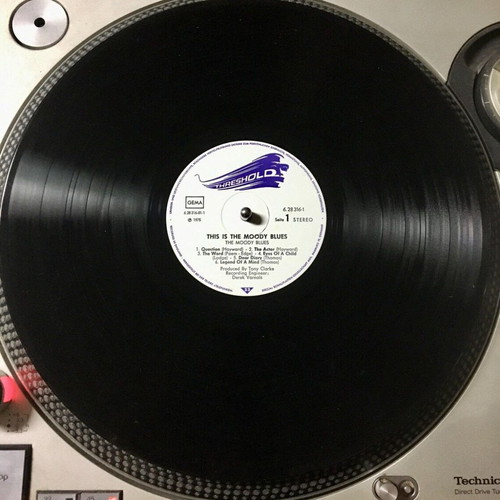 This Is The Moody Blues 2 x vinyl LP used, rock