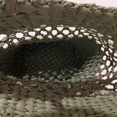 Shade & Shore Woven Shoulder Bag like new, green straw