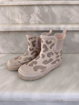 H&M kids rubber boots used, size 31, beige pink