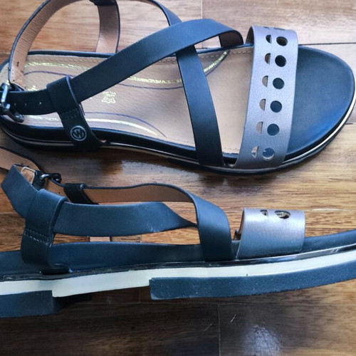 Wrangler Toledo Harvey sandals flat platform black size 40 like new