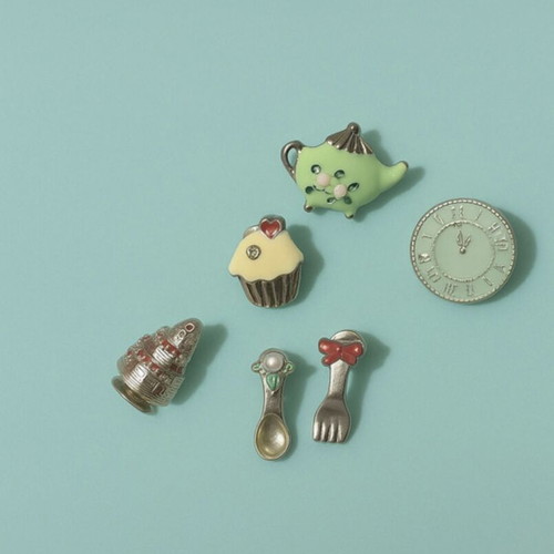 Afternoon Tea Earrings set like new, multicolor