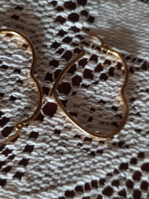 Heart earrings like new, gold color, steel, 3.5x3 cm
