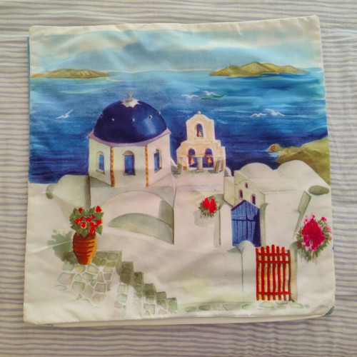 Decorative pillows like new with Santorini landscape print, set of 4