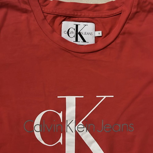 Calvin Klein Jeans Women T-Shirt red monogram logo size S like new