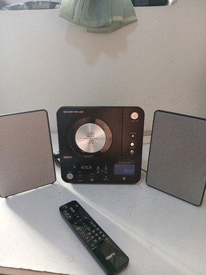 GPX sound system like new with CD, MP3, tuner, aux, USB, SD