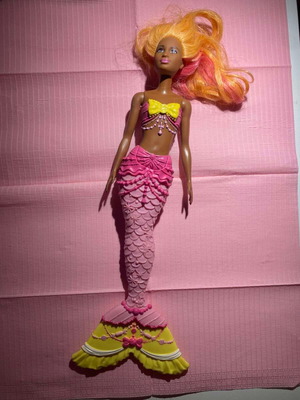 Barbie ροζ γοργόνα Dreamtopia 2017