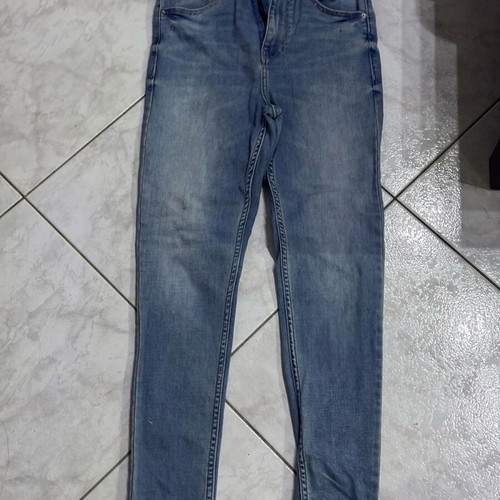 Pants used in various designs, sizes 38-42, black and blue