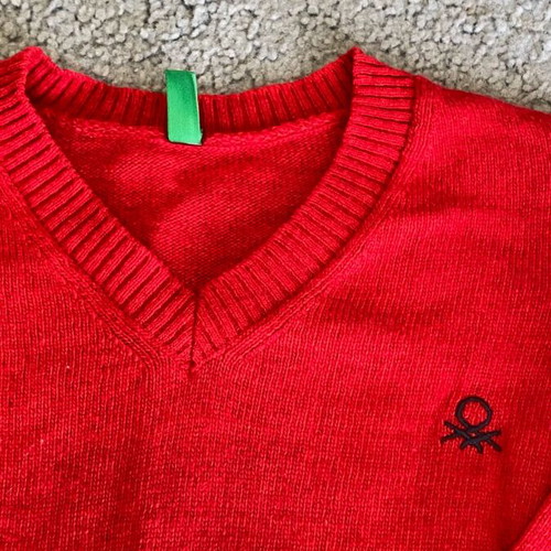 Benetton red V-neck sweater for 2-year-old boy like new