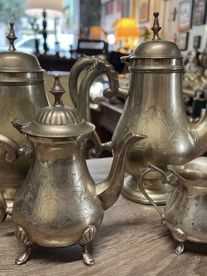 Tea set used, 24cm height