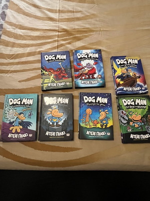 Dog Man comic set like new, volumes 1,2,8,10-13 in Greek