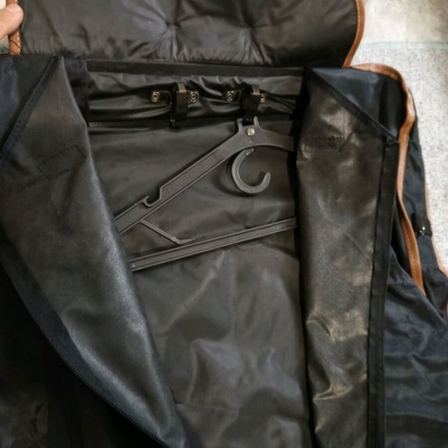 TransWorld folding suit bag like new