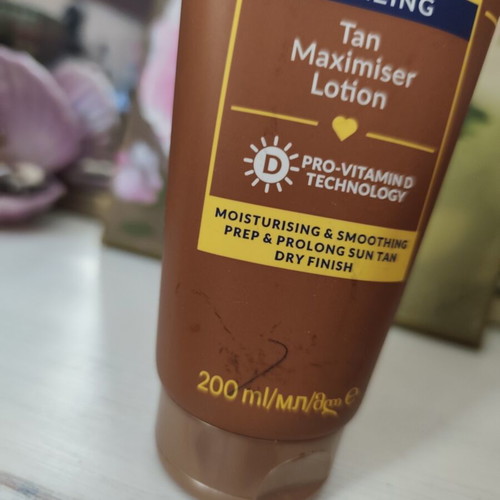 Avon Care Sun Bronzing Lotion 200ml new