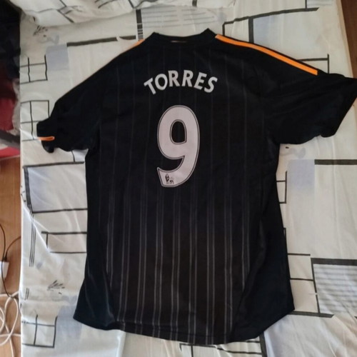 Chelsea 2010/11 Authentic Jersey with Torres Like New
