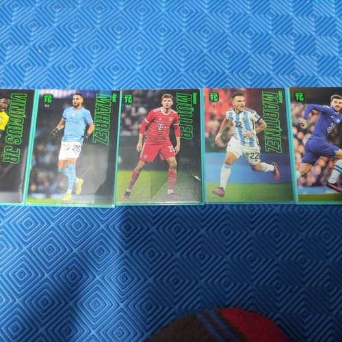 Panini Top Class stickers like new with Vinícius Jr., Mahrez, Müller, Martínez, Mount