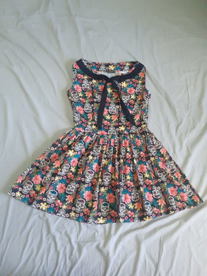 BANNED Brooke dress used, size XS, black and multicolor