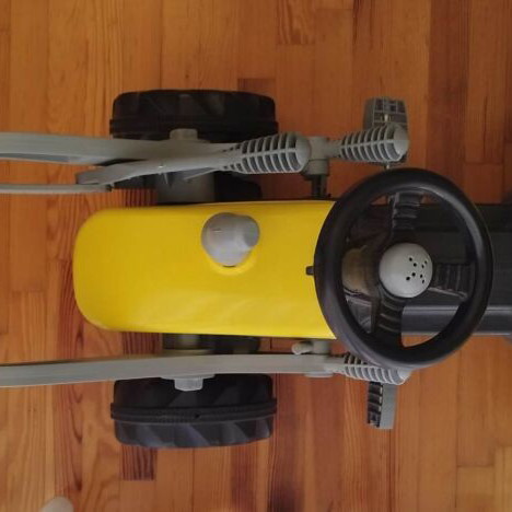 Dolu Excavator yellow like new with stickers