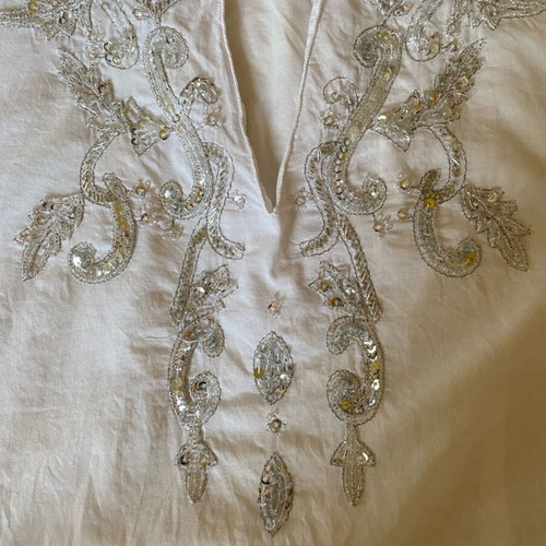 S.Oliver white cotton tunic blouse with silver embroidery size L like new