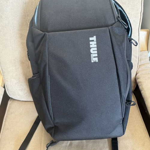 Thule Laptop Bag 20L Like New