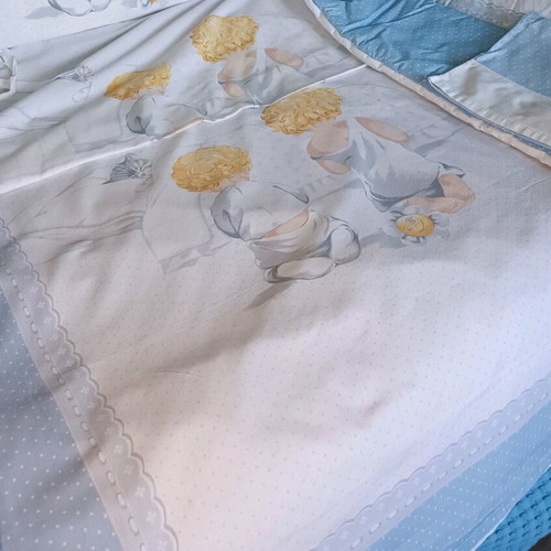 Baby crib sheets like new