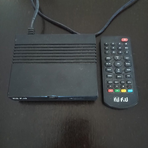 F&U MPF3381 MPEG4 decoder used with remote control