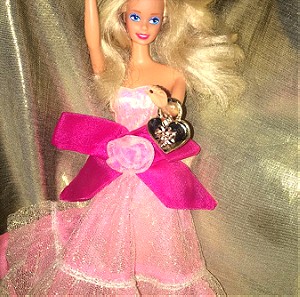 Πολύ όμορφη κούκλα Barbie,vintage