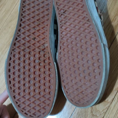 Vans checkerboard size 40 like new