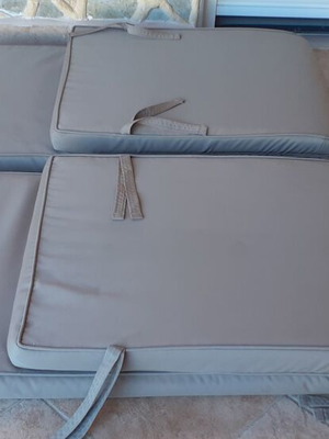 Two Naterial sunbed cushions like new, waterproof and washable