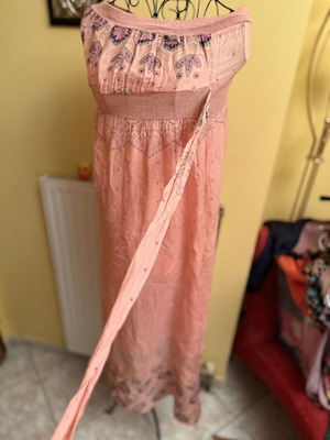 Ροζ Boho Maxi Φόρεμα σαν καινούργιο, αέρινο και θηλυκό
