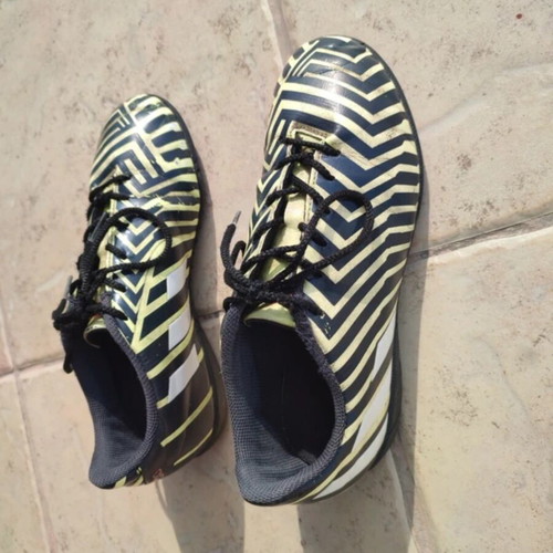 Adidas Predator Instinct TF football shoes size 37