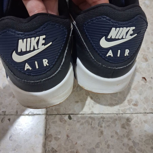 Nike Air Max 90 Leather/Mesh sneaker, Obsidian Blue/Gum Sole, size 44.5