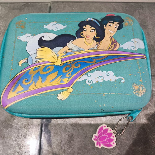 Princess Jasmine and Aladdin Pencil Case used, original Disney store