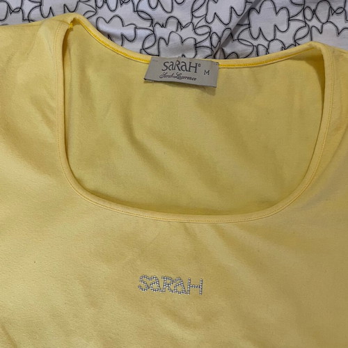 Sarah cotton blouse like new, medium, yellow