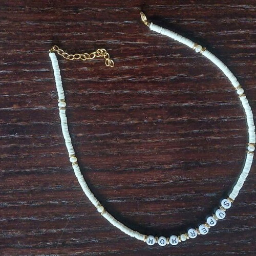 Necklace with white beads and words super mom new