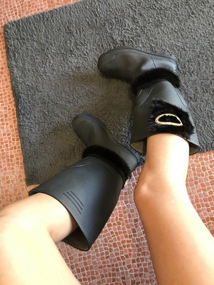 Γαλότσες καινούργιες με περίτεχνο διάκοσμο, μέγεθος 41, μαύρες