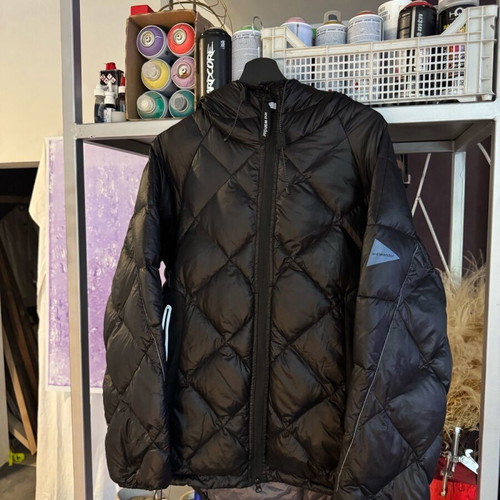 And Wander Black Diamond Stitch Down Jacket like new, size M-L