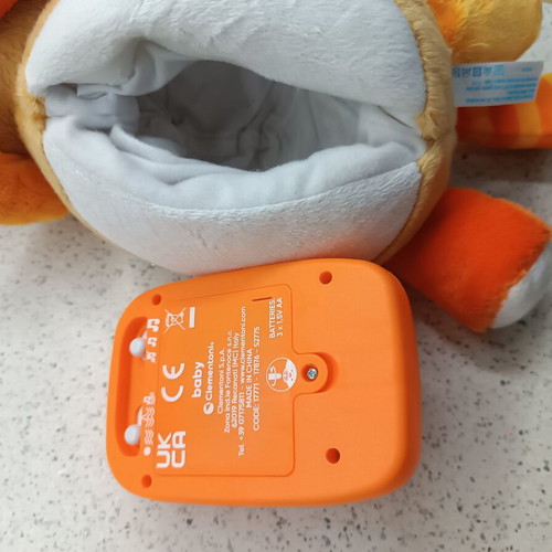 Baby Clementoni Cat Plush Toy like new, relaxing and soothing for 0+ months