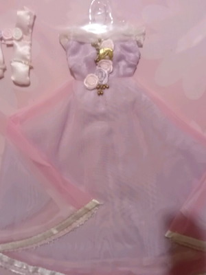 Barbie Dolls of the World Austria new dress with doll