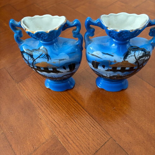 Antique vases from England like new, set of 2 with Japanese motif