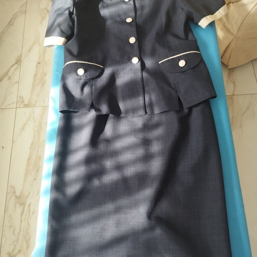 Vintage women's navy blue suit set size L like new