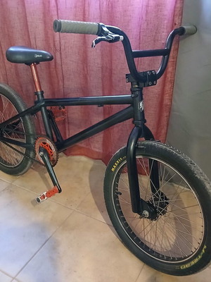 GT BMX bike, 20 inch wheels, black