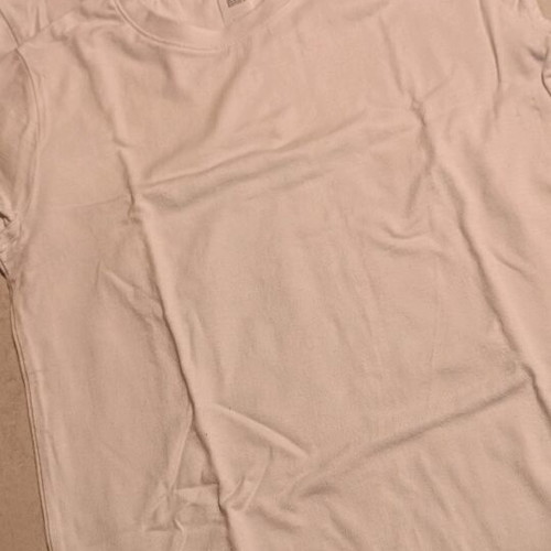 White t-shirts like new, pack of 2, 10 years old
