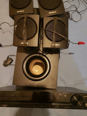 Sony Home Cinema with D.V.D Player, 4 Speakers, Woofer and Remote like new