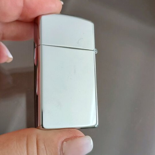 Zippo lighter like new, silver shiny, 90s decade