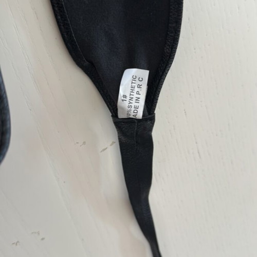 Belt black used, adjustable size