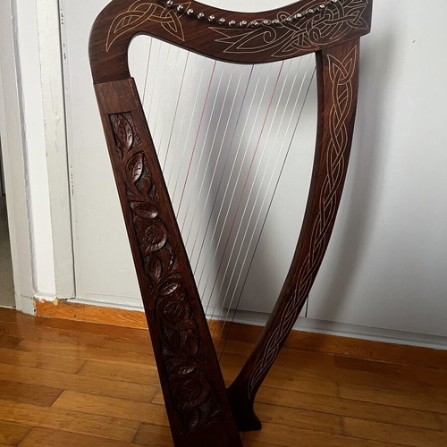 19 String Boru Harp Rosewood new