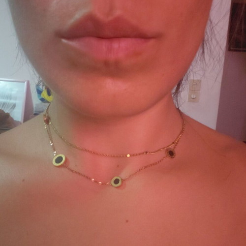 Chic necklace like new, black and gold
